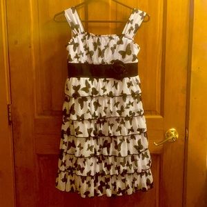 Girls dress size 16